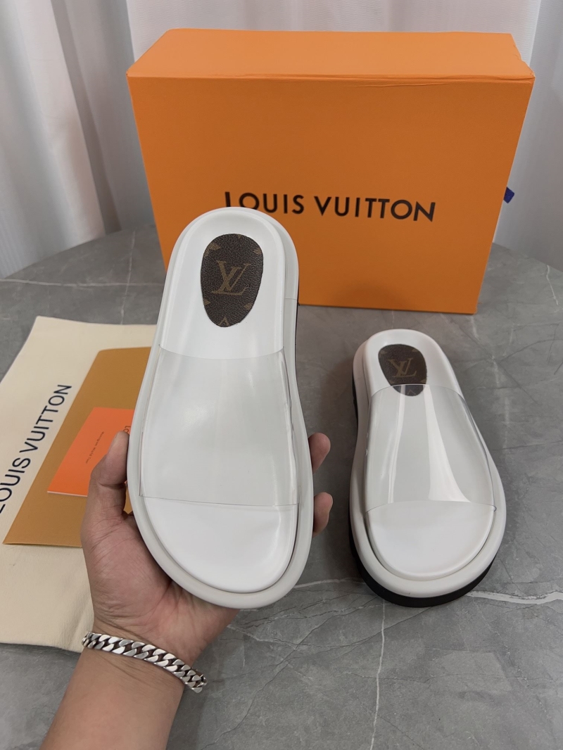 Louis Vuitton Slippers